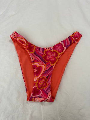 Open image in slideshow, M/L- Luca Bottoms- Passionfruit
